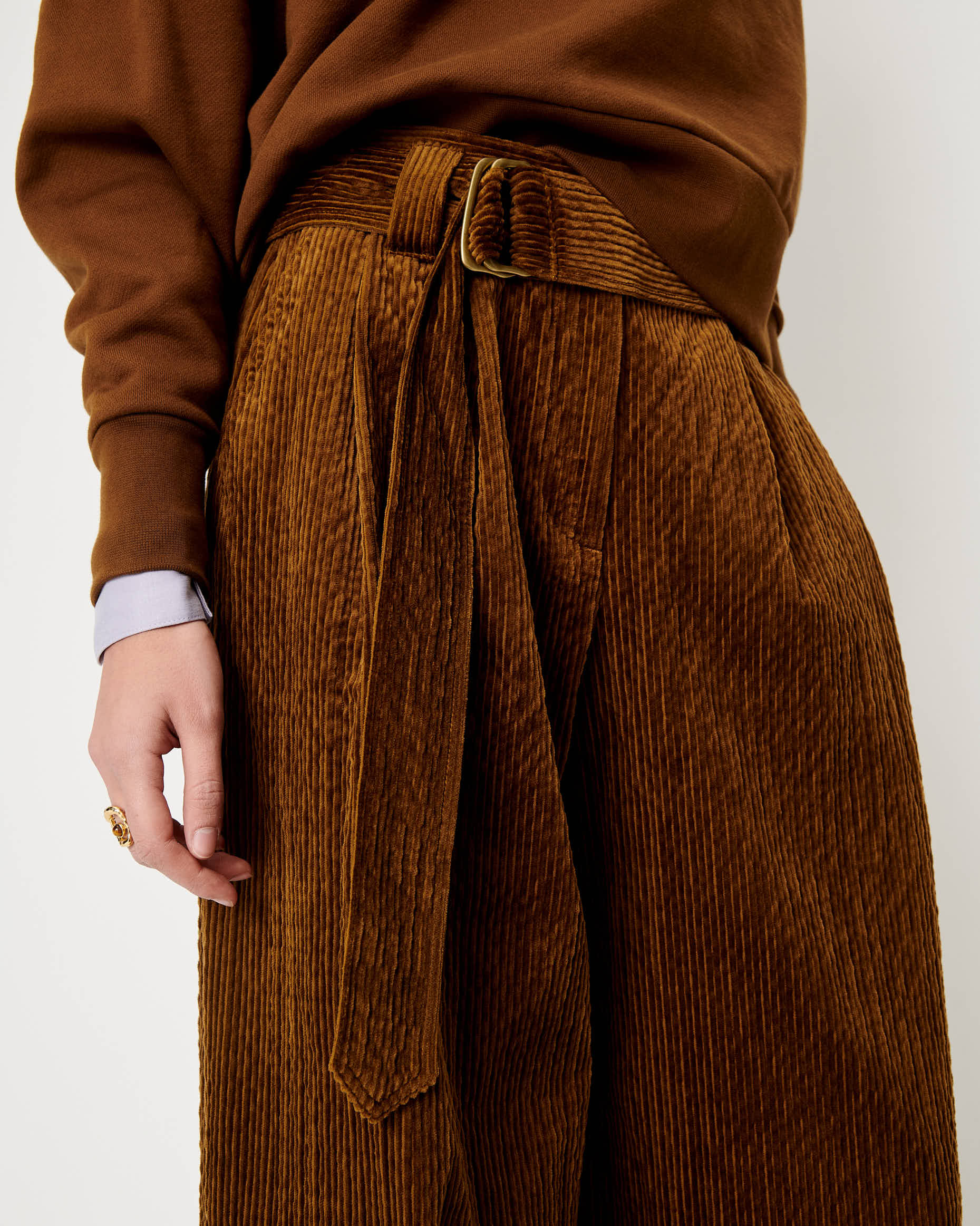 E Commerce Retouching - Studio based in Paris - Fashion industry digital post production